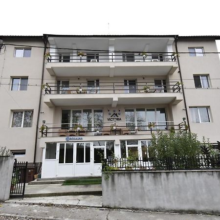 Vila Victoria Râmnicu Vâlcea Exterior foto